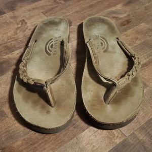 Rainbow sandals size 6.5-7.5 thin strap single layer